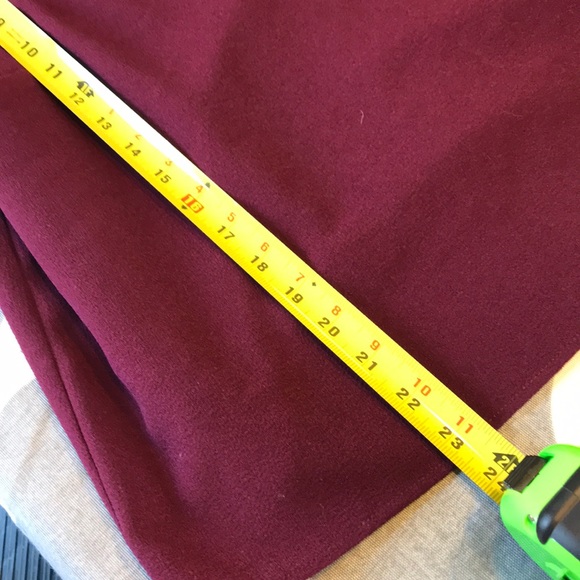 Cute Torrid size 2 Top - Burgundy - Picture 5 of 5